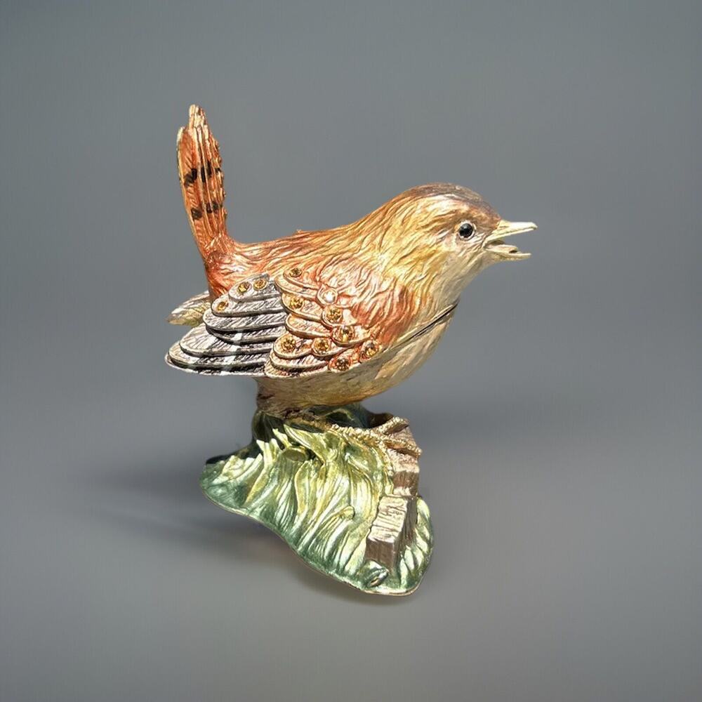 Beautiful Wren Trinket Holder